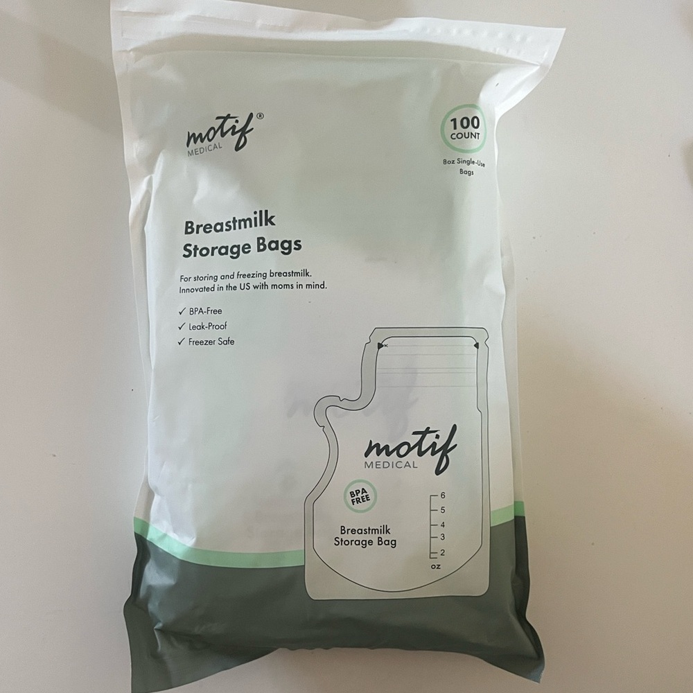 Motif Breastmilk Storage Bags